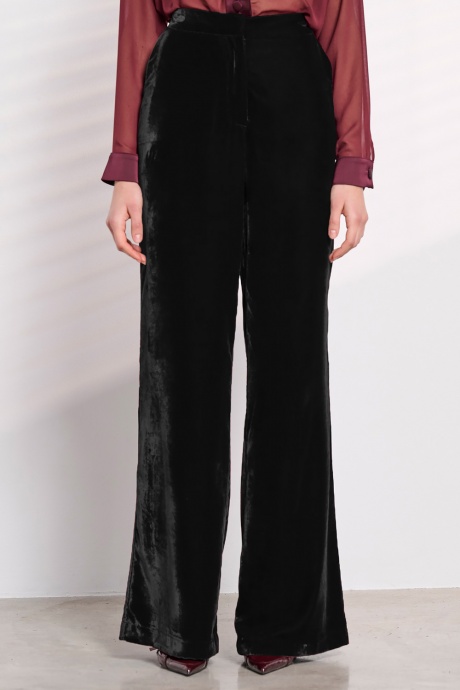 TROUSERS 3224447BL